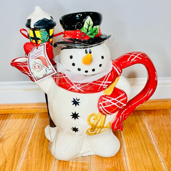 New Blue Sky Snowman Teapot - Picture 3 of 10